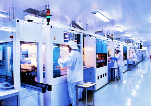 中企加速自主造芯步伐 16座晶圓廠在建，5個(gè)月產(chǎn)出1400億顆芯片，設(shè)備采購額達(dá)385億美元